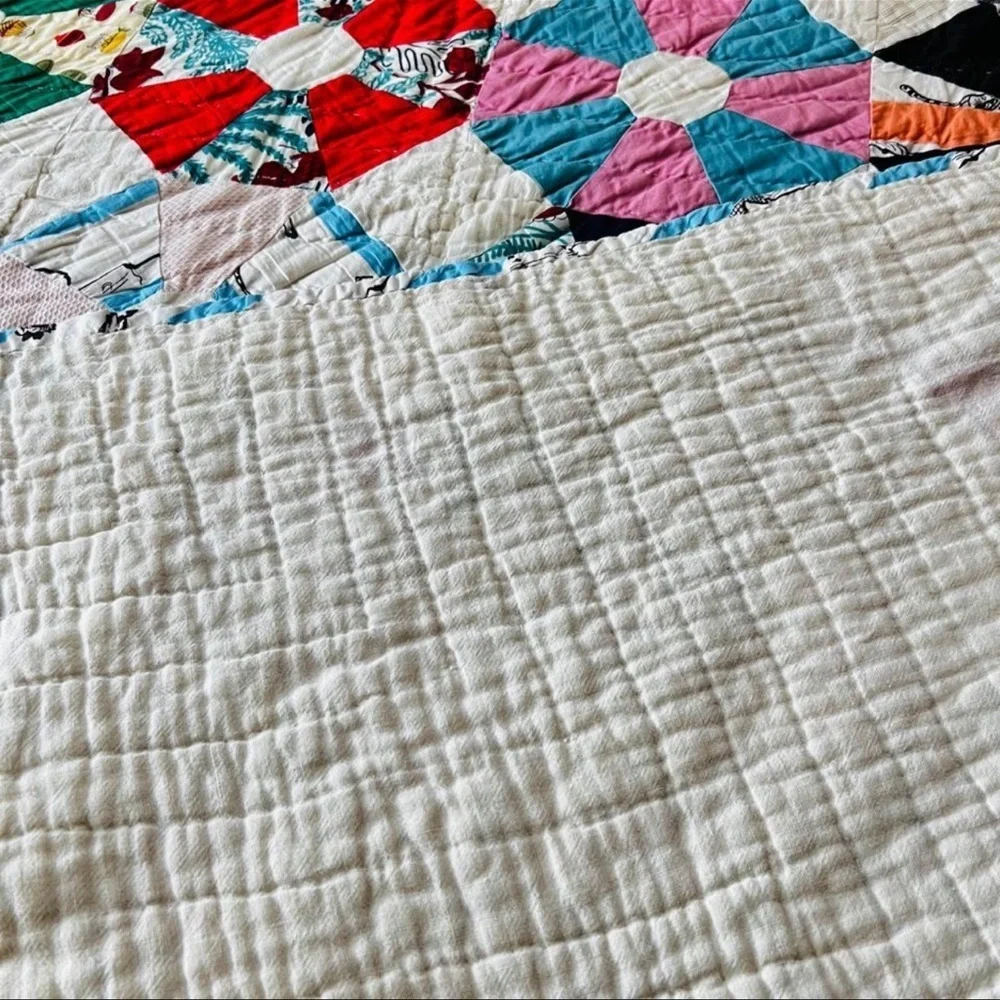 72”x80” Gorgeous Vintage Octagon Quit Handmade and Hand Stitched.